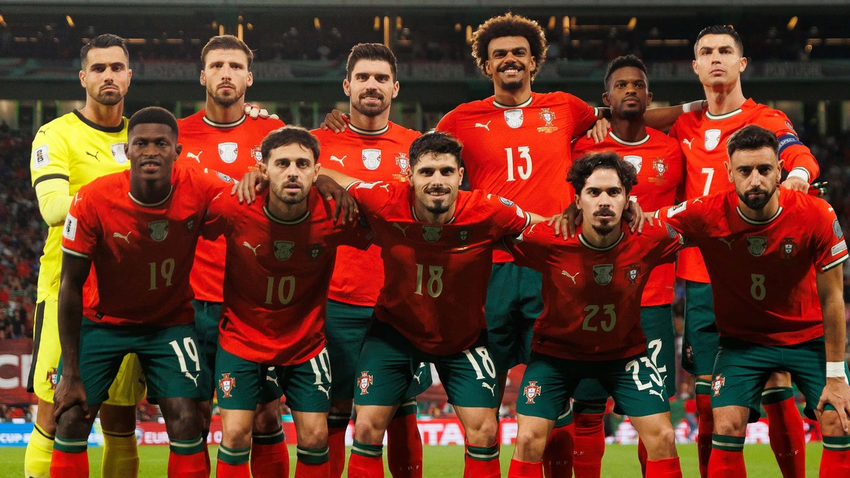 team photo for Portugal